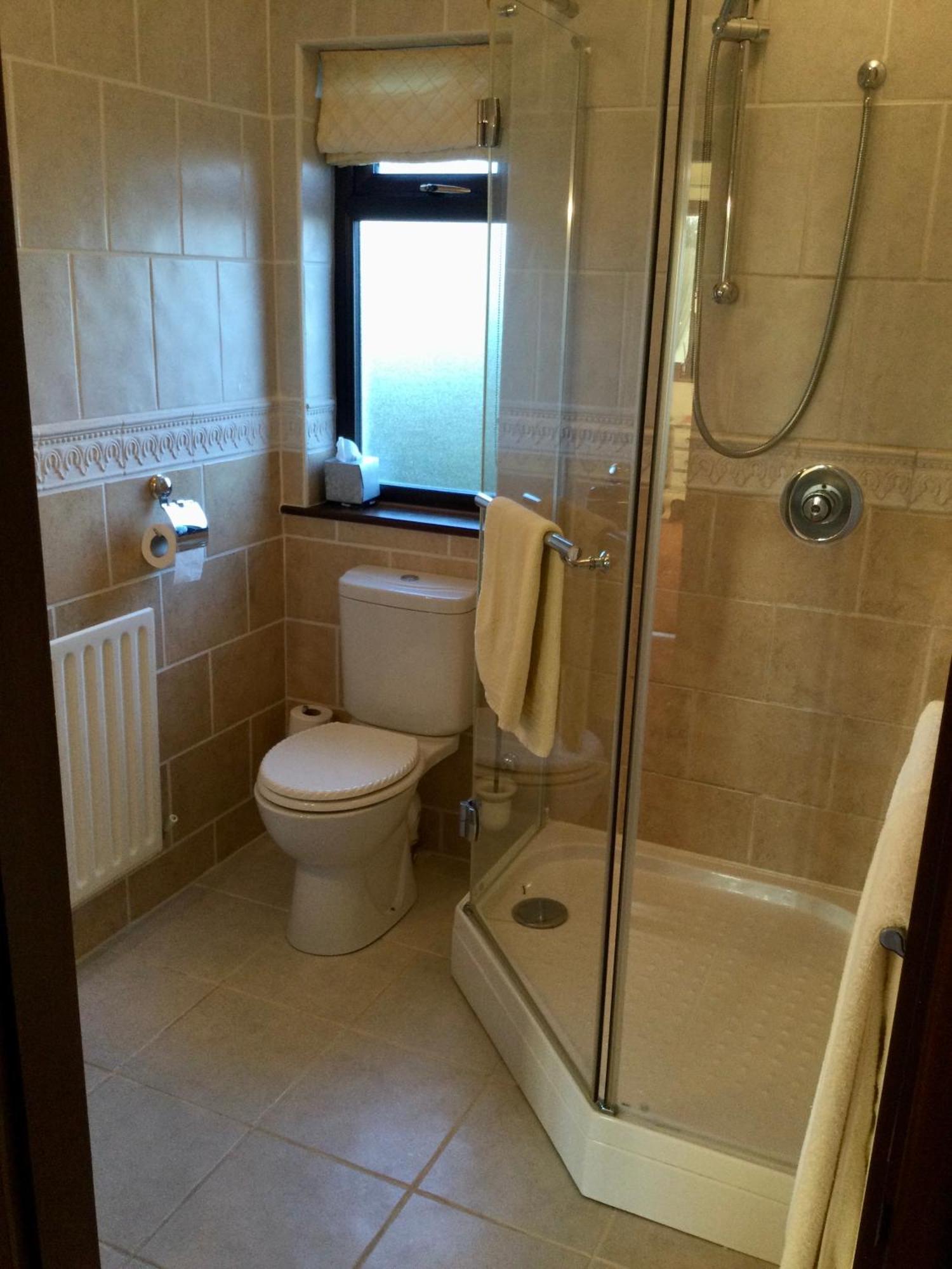 Corthna Lodge Schull Bagian luar foto